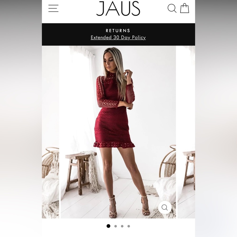 Jaus Size Medium/US 6 Red Long sleeve dress.